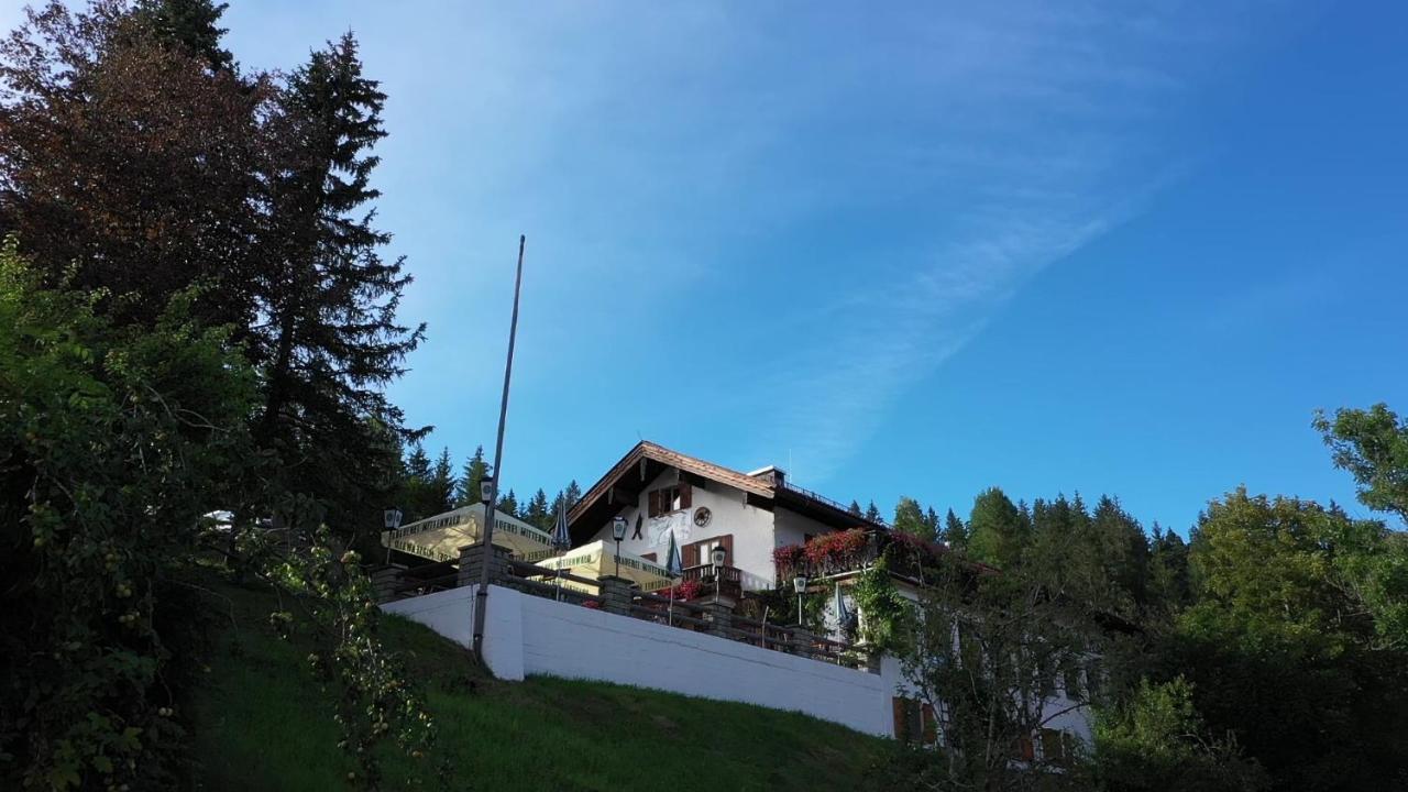 Berggasthof Kärntner Alm Hotel Mittenwald Eksteriør billede